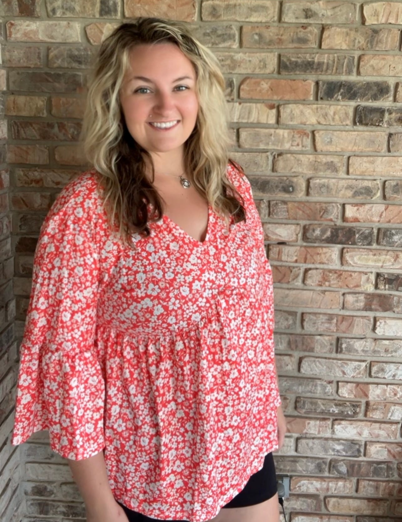 Plus Red Floral Flared Sleeve Blouse